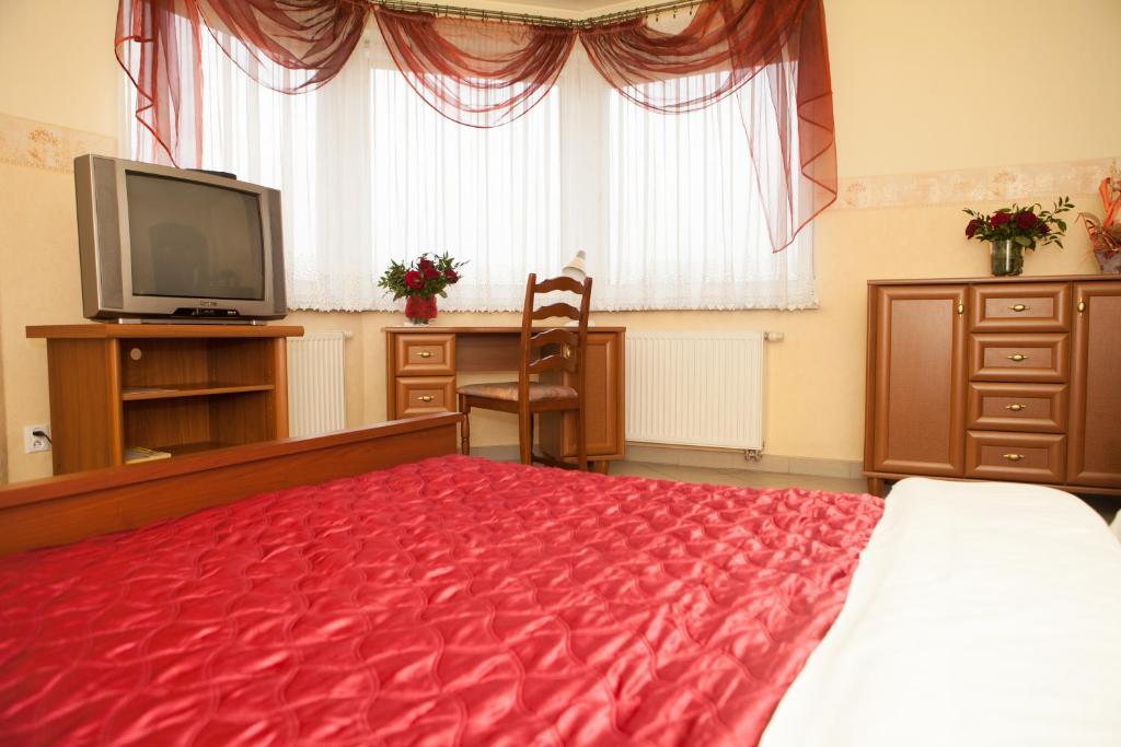 Hotel Corona Tychy Zimmer foto
