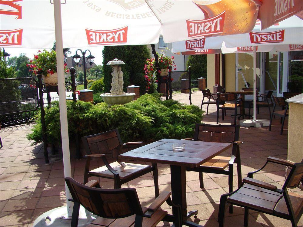 Hotel Corona Tychy Exterior foto